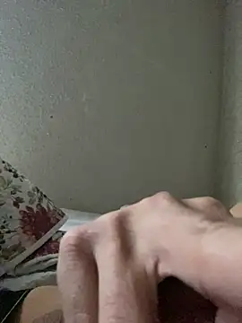 Snapshot of rosembertg chatting on May 2, 2026, 2:55 pm rosembertg online show from May 2, 2026, 2:55 pm