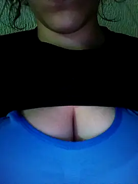 Snapshot of Ahalm chatting on October 3, 2025, 9:27 pm Ahalm online show from October 3, 2025, 9:27 pm