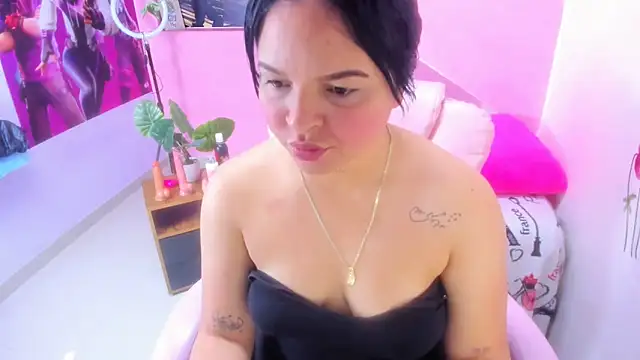 Snapshot of mabelsweet303av chatting on November 3, 2025, 4:54 pm mabelsweet303av online show from November 3, 2025, 4:54 pm