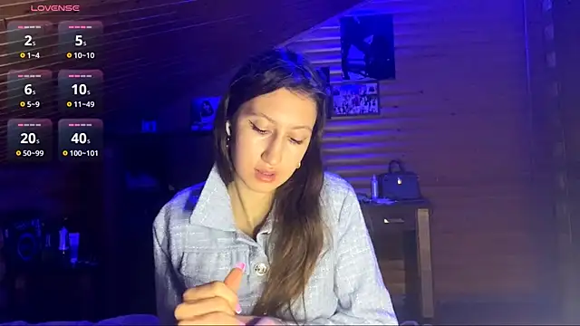 Snapshot of Shyselly chatting on October 19, 2025, 5:37 pm Shyselly online show from October 19, 2025, 5:37 pm