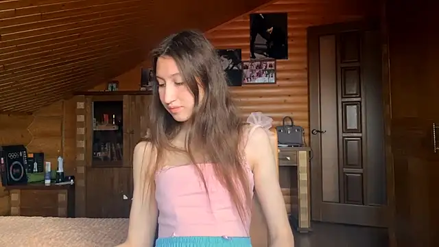 Snapshot of Shyselly chatting on September 18, 2025, 2:42 pm Shyselly online show from September 18, 2025, 2:42 pm