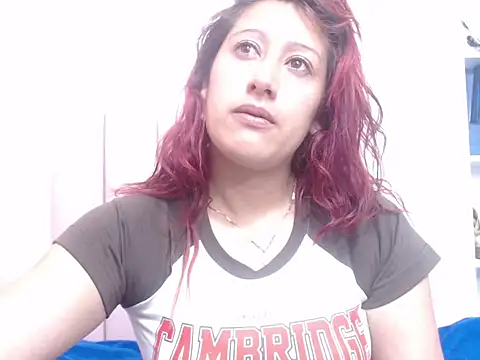 Chloe Wiild online show from November 8, 2025, 3:21 am