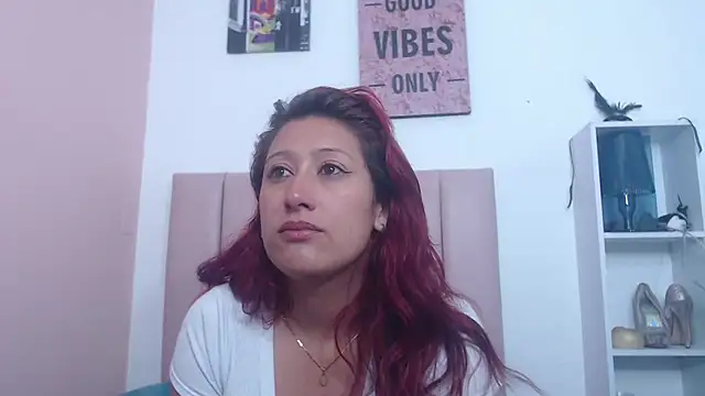 Chloe Wiild online show from November 3, 2025, 3:23 am