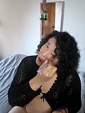 Snapshot of NARFOJ chatting on December 2, 2025, 9:05 pm NARFOJ online show from December 2, 2025, 9:05 pm