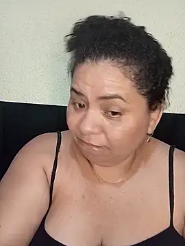 Ravena2290 online show from February 19, 2026, 4:48 pm