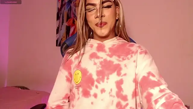 Snapshot of Antonella_copper chatting on November 24, 2025, 10:26 am Antonella copper online show from November 24, 2025, 10:26 am