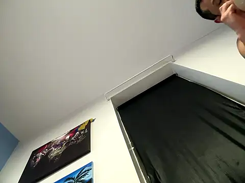 stevo170t online show from April 6, 2026, 4:46 am