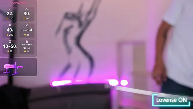 LiamDeep online show from November 19, 2025, 8:42 pm