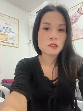 Snapshot of Baby-mmm chatting on November 30, 2025, 3:51 am Baby-mmm online show from November 30, 2025, 3:51 am