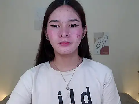 sassymimi69 online show from November 17, 2025, 7:12 am