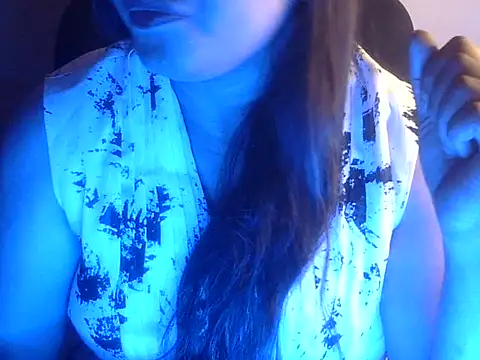 Snapshot of Aanya_Hazel chatting on September 22, 2025, 9:21 pm Aanya Hazel online show from September 22, 2025, 9:21 pm