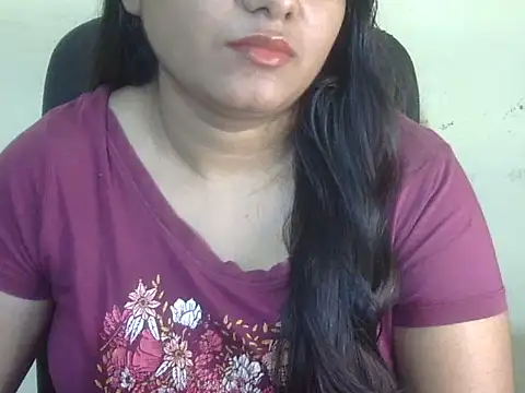 Snapshot of Aanya_Hazel chatting on November 2, 2025, 9:20 pm Aanya Hazel online show from November 2, 2025, 9:20 pm