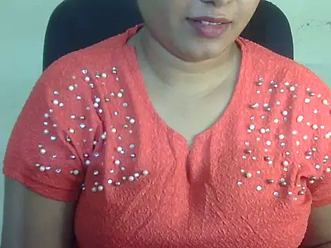 Snapshot of Aanya_Hazel chatting on October 12, 2025, 7:15 pm Aanya Hazel online show from October 12, 2025, 7:15 pm