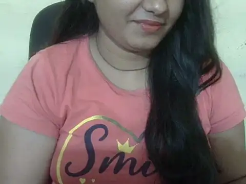 Snapshot of Aanya_Hazel chatting on November 6, 2025, 8:46 pm Aanya Hazel online show from November 6, 2025, 8:46 pm