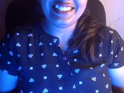 Snapshot of Aanya_Hazel chatting on September 11, 2025, 7:25 pm Aanya Hazel online show from September 11, 2025, 7:25 pm