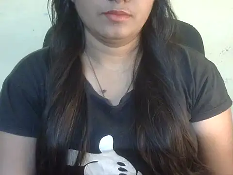 Snapshot of Aanya_Hazel chatting on November 19, 2025, 2:17 pm Aanya Hazel online show from November 19, 2025, 2:17 pm