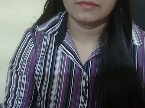 Snapshot of Aanya_Hazel chatting on December 1, 2025, 12:55 am Aanya Hazel online show from December 1, 2025, 12:55 am