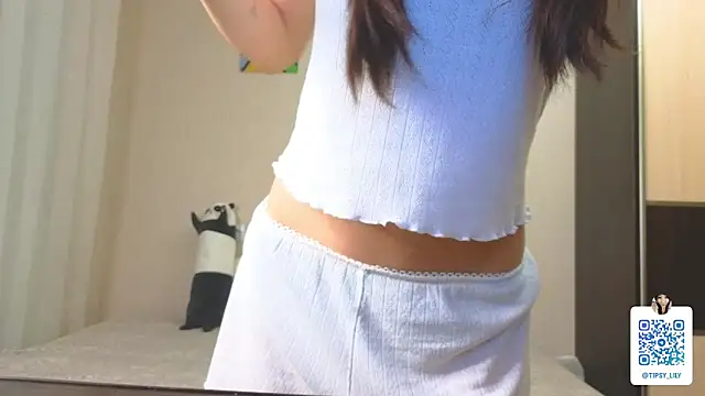 SakuraVelvet online show from February 15, 2026, 8:19 pm