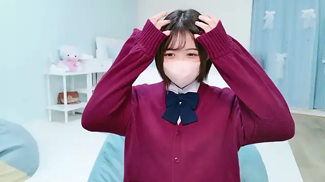 Hinata Sun online show from September 11, 2025, 10:26 am