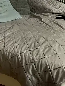 bananasex204 online show from November 1, 2025, 4:56 pm