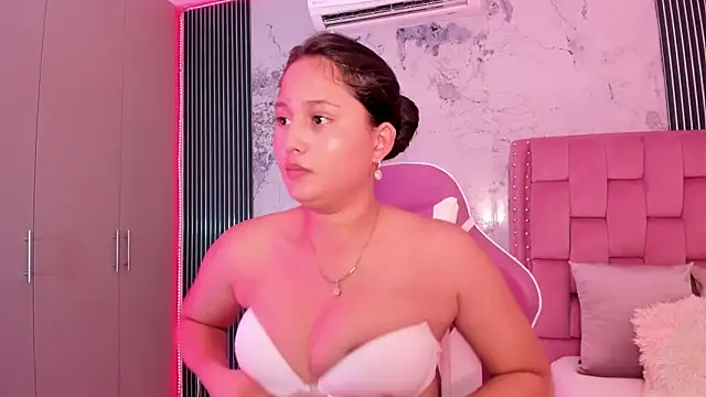 Laly Cherry  online show from September 27, 2025, 12:33 pm