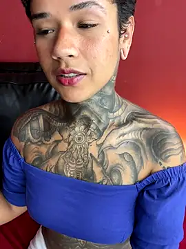 xbigpeach online show from November 4, 2025, 4:55 pm