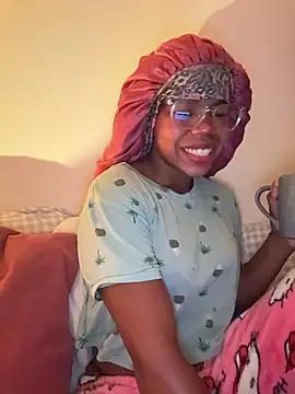 Sweet-Jade online show from November 17, 2025, 9:13 am