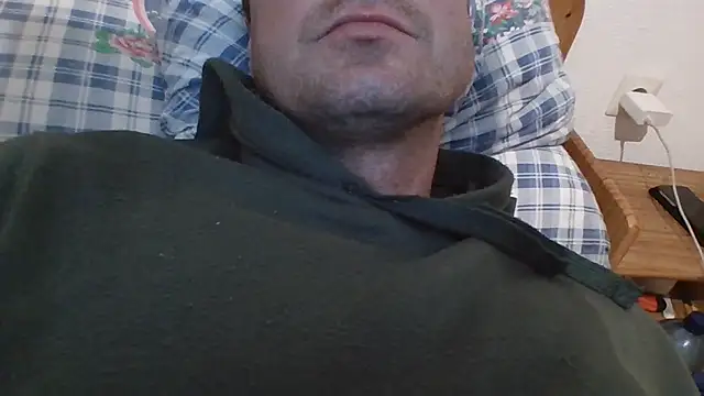 Snapshot of Johnny__85 chatting on October 14, 2025, 7:03 pm Johnny  85 online show from October 14, 2025, 7:03 pm