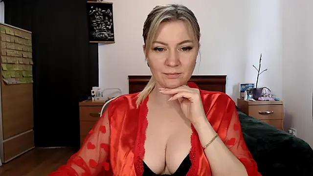 ParadiseAlina online show from March 22, 2026, 5:14 pm