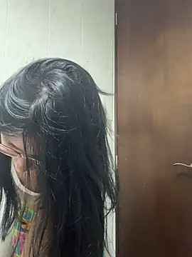 Snapshot of Clawd_hot chatting on November 2, 2025, 1:32 am Clawd hot online show from November 2, 2025, 1:32 am