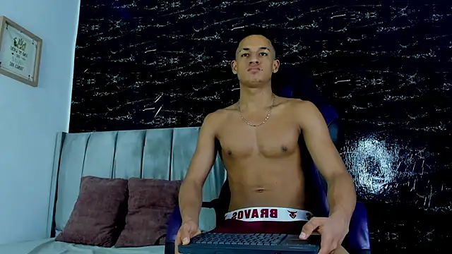 Jhos Smith online show from April 22, 2026, 4:08 am