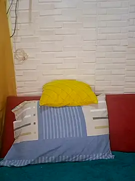 hotlyn45 online show from March 14, 2026, 12:55 pm