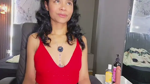 Kristall 06 online show from February 19, 2026, 4:42 am