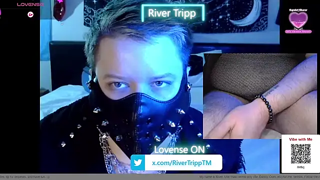 Snapshot of RiverTripp chatting on June 6, 2026, 1:22 am RiverTripp online show from June 6, 2026, 1:22 am