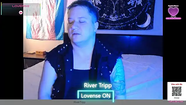 Snapshot of RiverTripp chatting on May 8, 2026, 1:42 am RiverTripp online show from May 8, 2026, 1:42 am