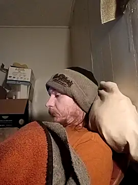 Poundtown1226 online show from February 12, 2026, 11:43 am