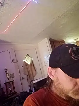 Poundtown1226 online show from April 21, 2026, 3:51 pm