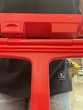 anhkiet huang online show from April 1, 2026, 1:52 pm