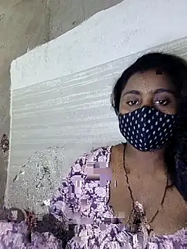 Snapshot of Schii69 chatting on November 16, 2025, 9:08 pm Schii69 online show from November 16, 2025, 9:08 pm