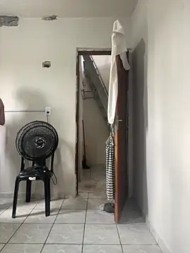 Snapshot of Katianesantos chatting on February 1, 2026, 6:28 pm Katianesantos online show from February 1, 2026, 6:28 pm