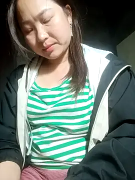 suki-lady online show from November 30, 2025, 10:16 am