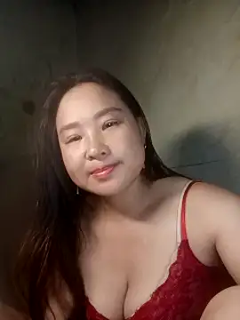 suki-lady online show from October 19, 2025, 2:20 pm