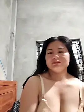 Snapshot of kute-00 chatting on November 13, 2025, 9:08 pm kute-00 online show from November 13, 2025, 9:08 pm