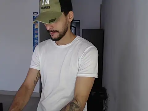 Snapshot of mochakkdj chatting on November 24, 2025, 4:40 pm mochakkdj online show from November 24, 2025, 4:40 pm