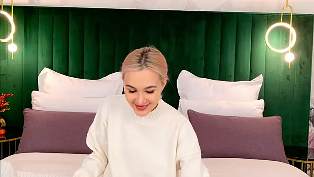 Snapshot of BarbieMilne chatting on September 28, 2025, 3:08 pm BarbieMilne online show from September 28, 2025, 3:08 pm