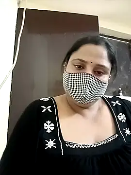 Snapshot of Shikha-mehra7 chatting on October 2, 2025, 8:07 am Shikha-mehra7 online show from October 2, 2025, 8:07 am