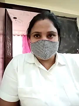 Snapshot of Shikha-mehra7 chatting on October 19, 2025, 8:39 am Shikha-mehra7 online show from October 19, 2025, 8:39 am