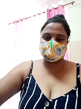 Snapshot of Shikha-mehra7 chatting on September 23, 2025, 8:32 am Shikha-mehra7 online show from September 23, 2025, 8:32 am