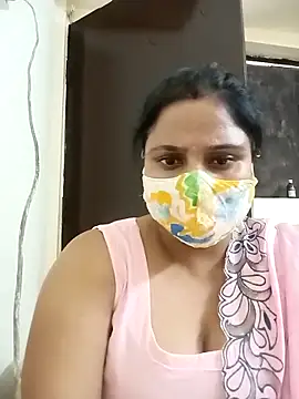 Snapshot of Shikha-mehra7 chatting on October 5, 2025, 4:47 am Shikha-mehra7 online show from October 5, 2025, 4:47 am