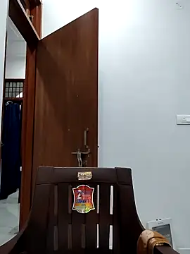 Shikha-mehra7 online show from February 16, 2026, 4:33 am